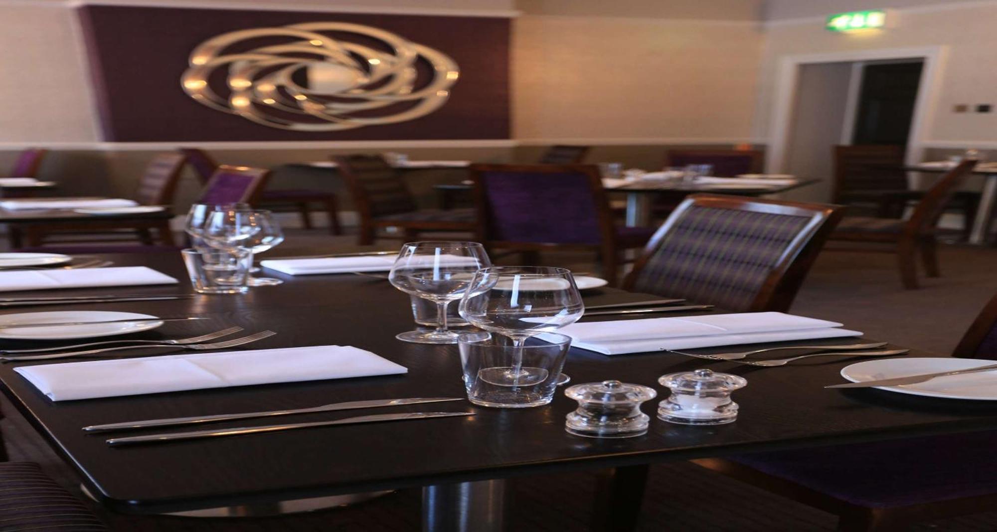 Best Western Plus Aston Hall Hotel Exterior photo